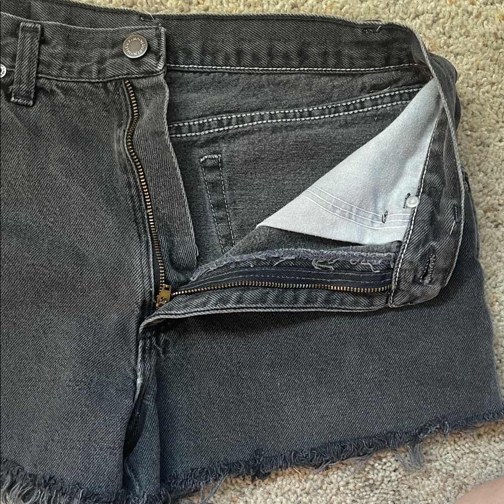 Wrangler Vintage Black Jean cut off Shorts - Picture 6 of 6